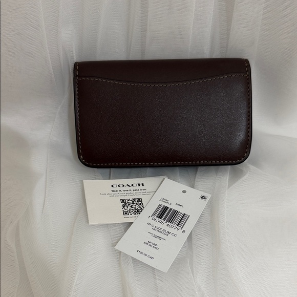 Maple Coach Wallet - Picture 4 of 7